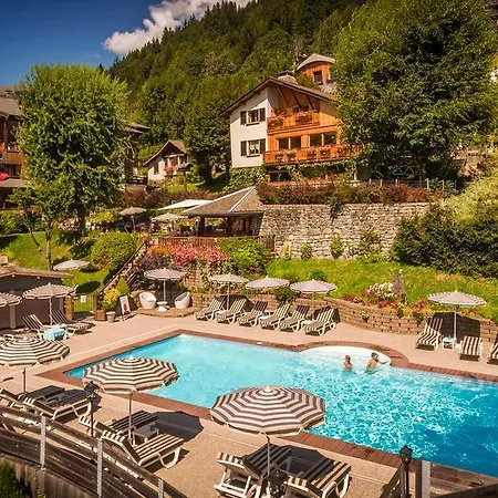 & Le Dahu Hotel