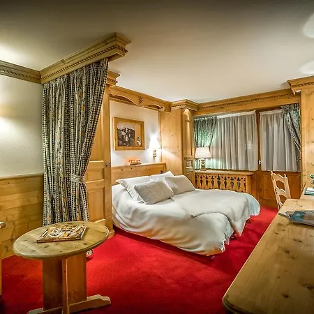 & Le Dahu 4* Morzine