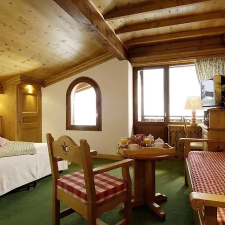 Hotel & Le Dahu 4*