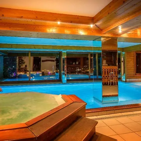 Hotel & Le Dahu