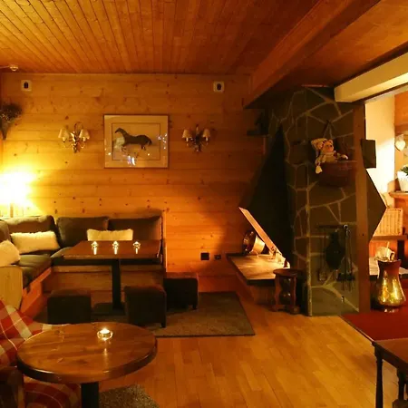 Отель & Le Dahu Морзин